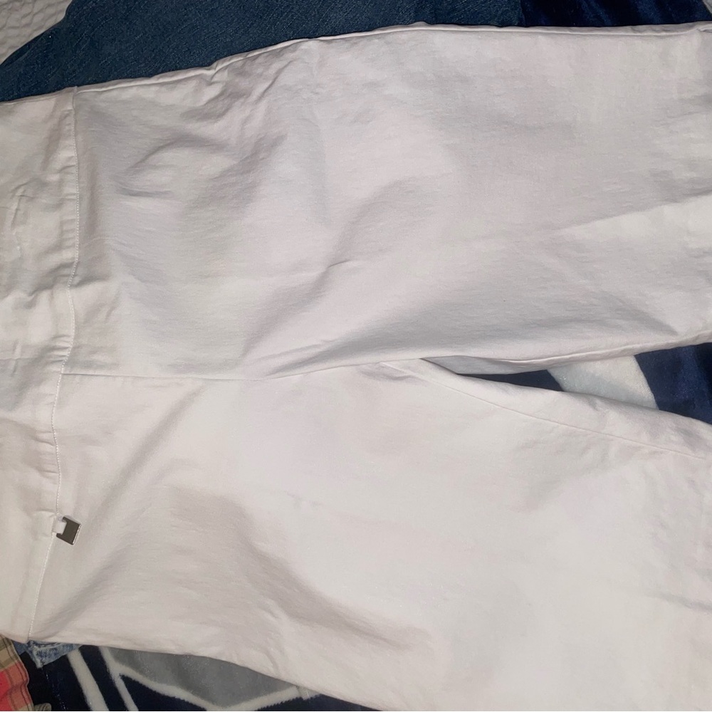 Peck & Peck White Garment